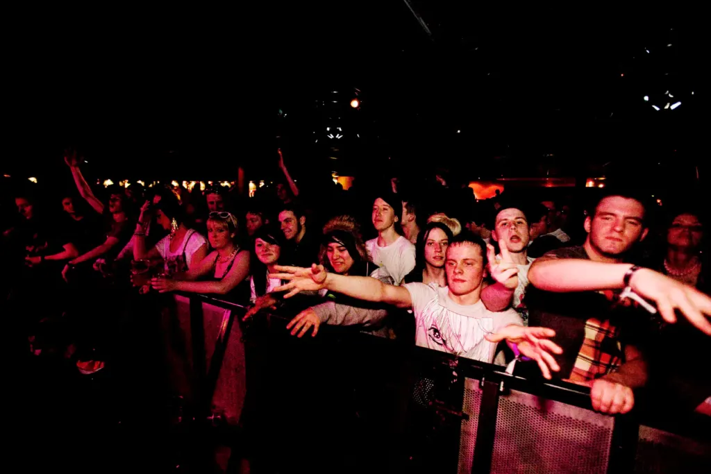 Bloc Weekend 2009 — documentary, event and music photograph in Minehead, Somerset, UK, frame 13 of 114.
